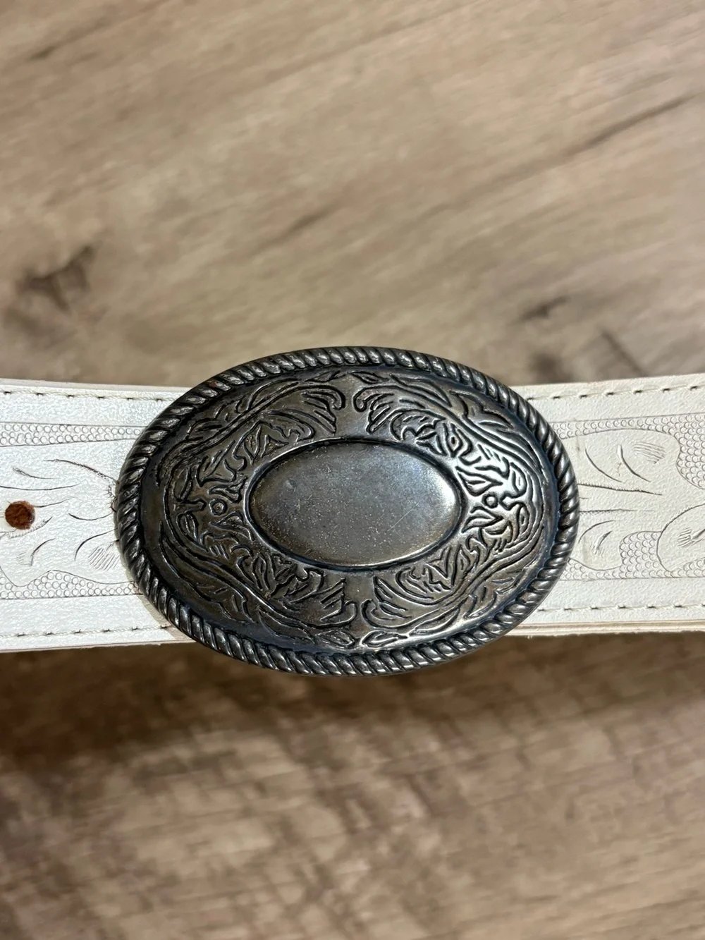 WESTERN White TOOLED Desert Flower OVAL Buckle LEATHER BELT